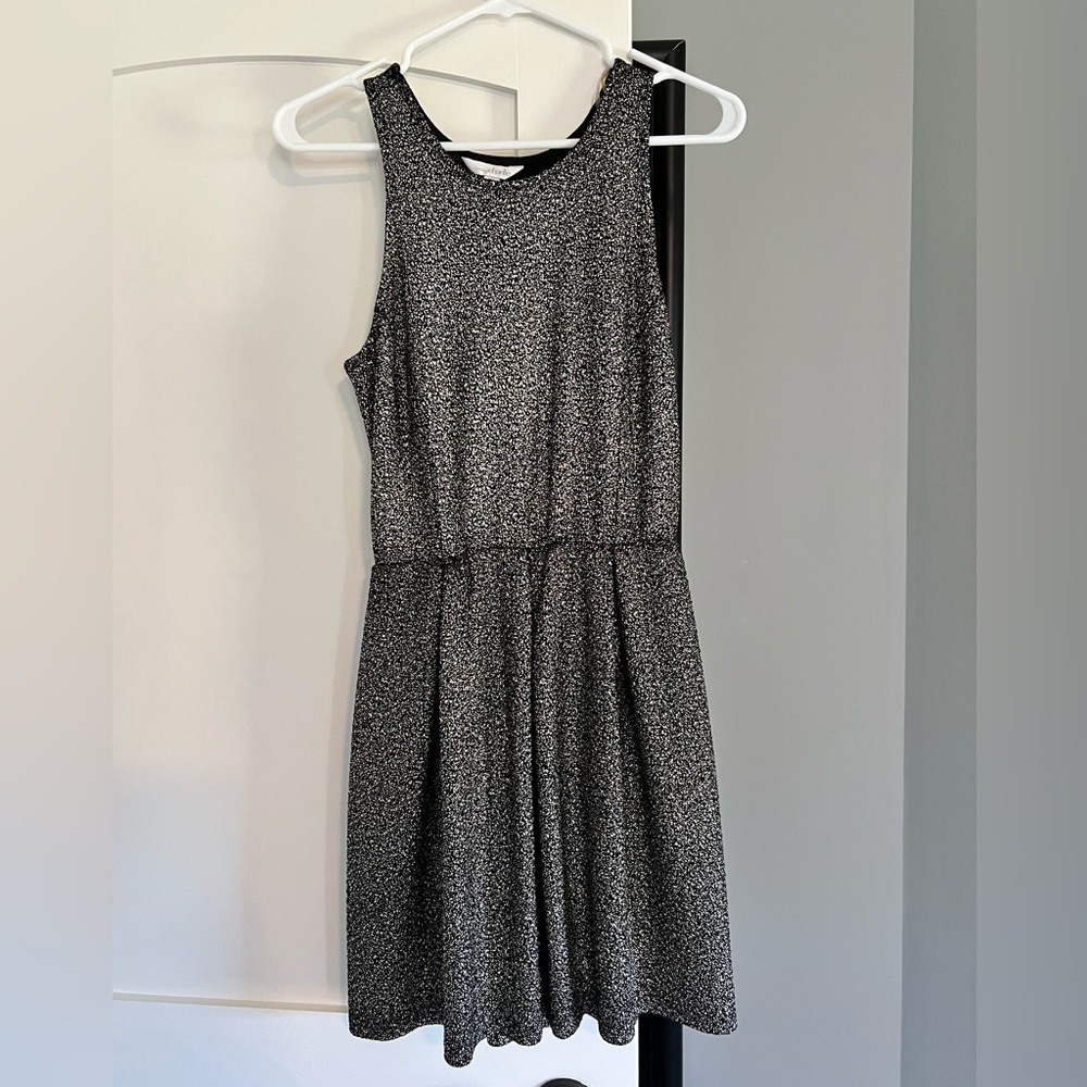 Charming Charlie Sleeveless Skater Mini Dress Black and Gold Speckled Size Small